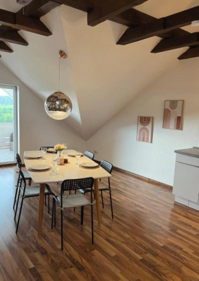 110 qm Stadtnahe Oase im Grünen